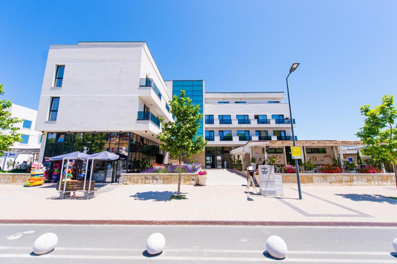 Hotel Prestige Mamaia Εξωτερικό φωτογραφία