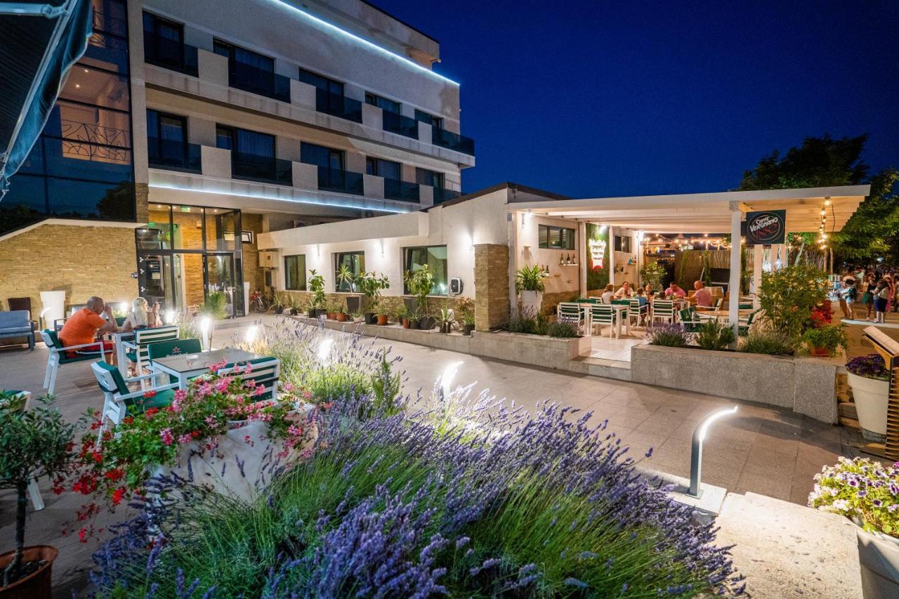 Hotel Prestige Mamaia Εξωτερικό φωτογραφία