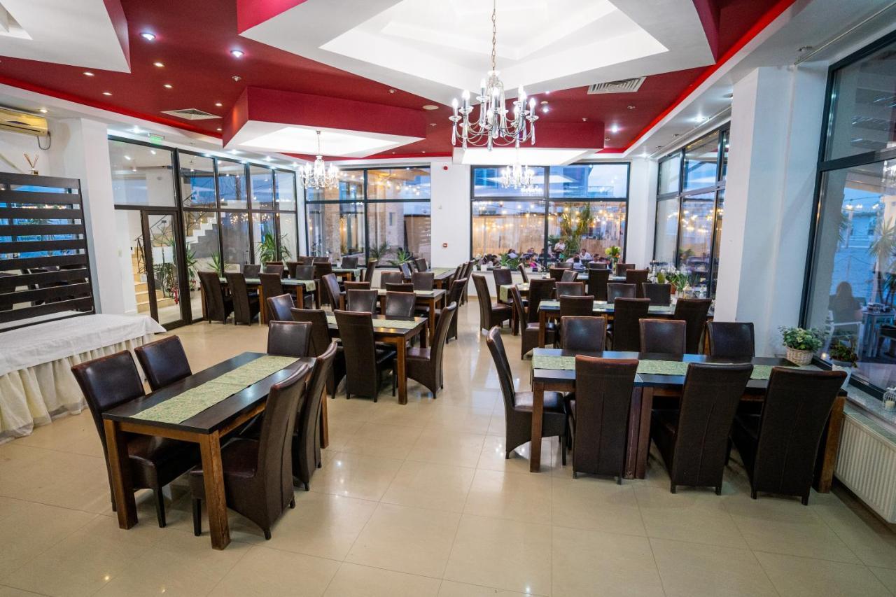 Hotel Prestige Mamaia Εξωτερικό φωτογραφία