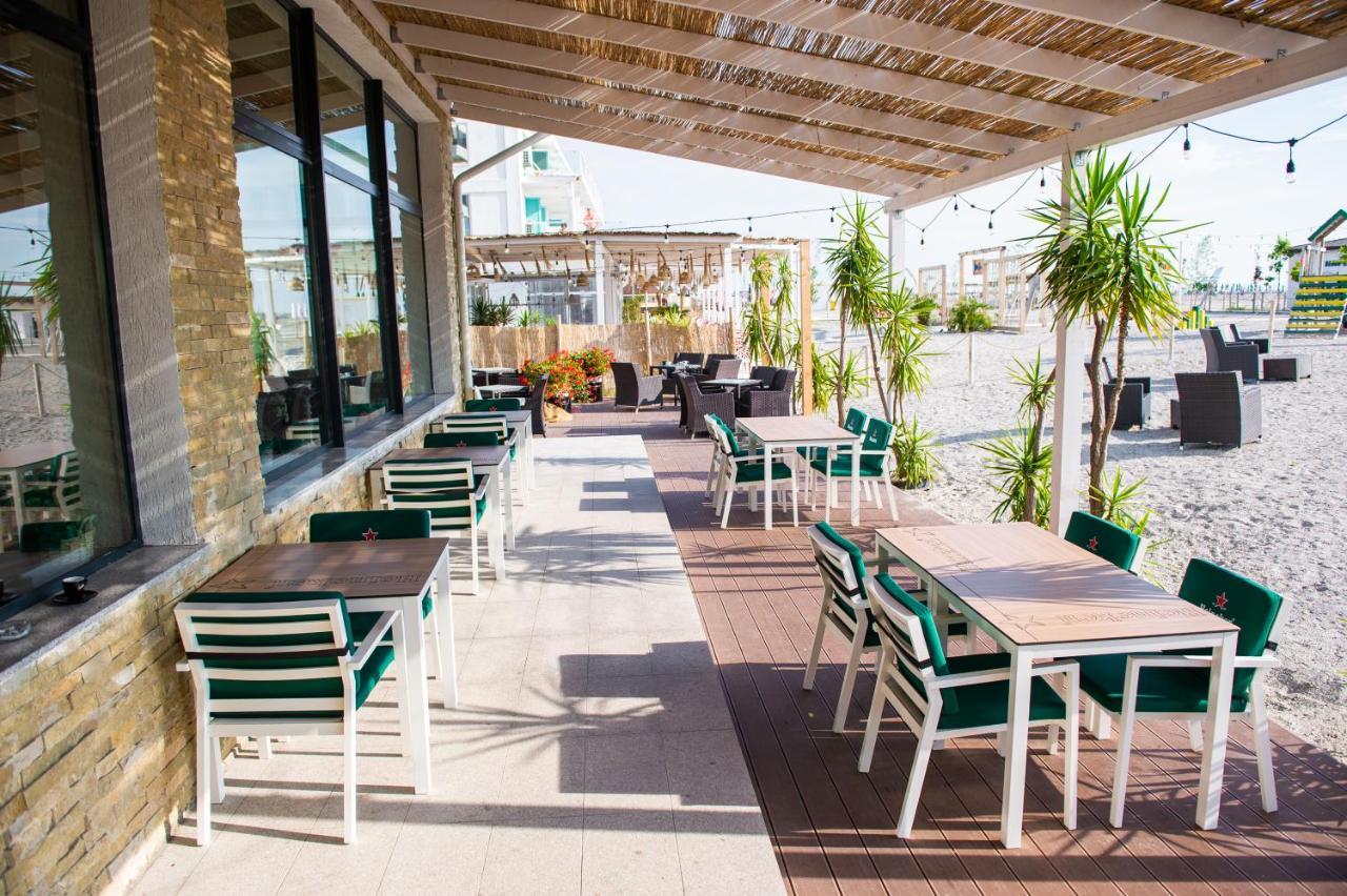 Hotel Prestige Mamaia Εξωτερικό φωτογραφία